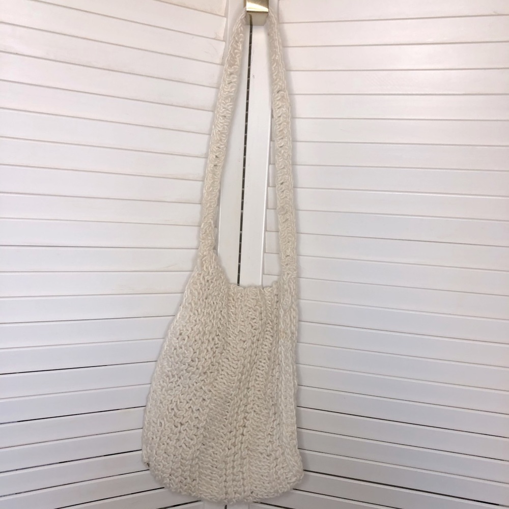 Knit purse